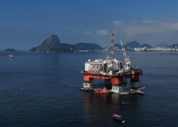 Justiça derruba imposto de exportação a petroleiras