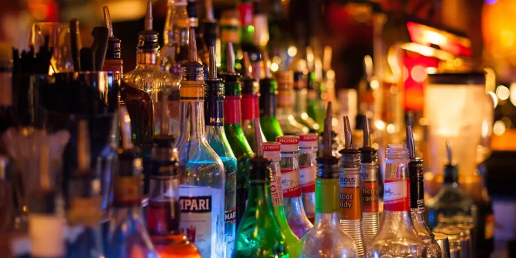 Síndrome rara faz corpo produzir álcool: pacientes ficam “bêbados” sem beber