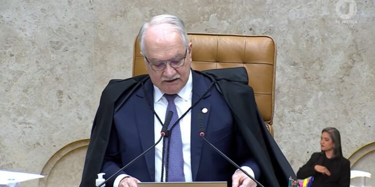 Presidente do STF rebate relatório de comitê dos EUA e diz que liberdade de expressão é direito fundamental no Brasil