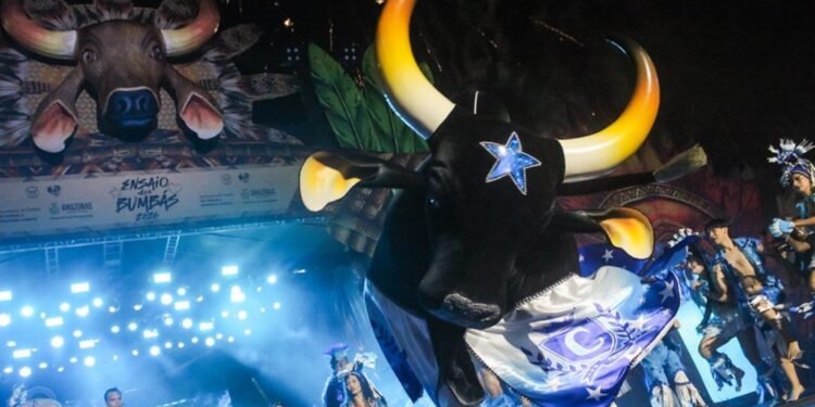 Caprichoso inicia temporada dos Ensaios dos Bumbás com festa no Sambódromo de Manaus
