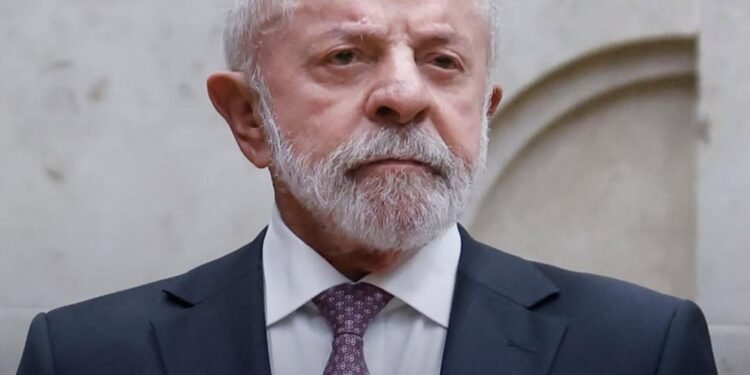Lula critica escolas cívico-militares ao sancionar novo Plano de Educação: “Brasil não precisa desse modelo”