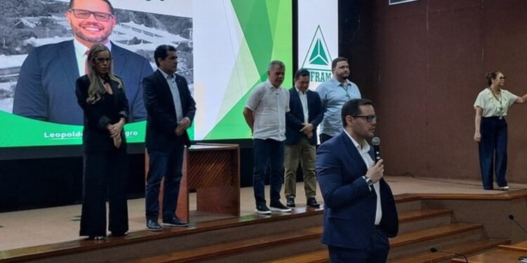 BR-319 deve impulsionar chegada de novas fábricas ao Polo Industrial de Manaus, diz superintendente da Suframa