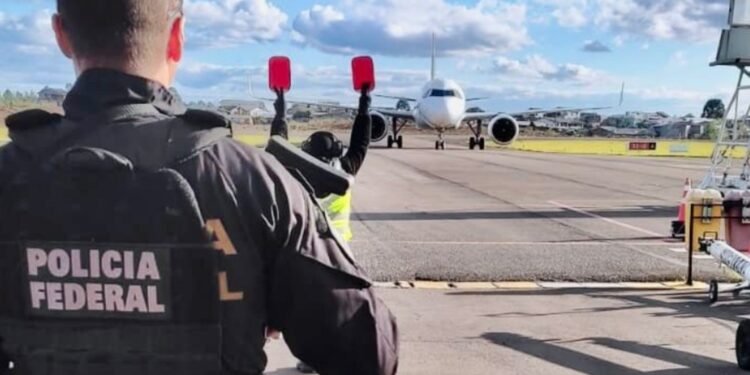 Brasileiro preso na Turquia é transferido para o Amazonas para cumprir pena de 25 anos