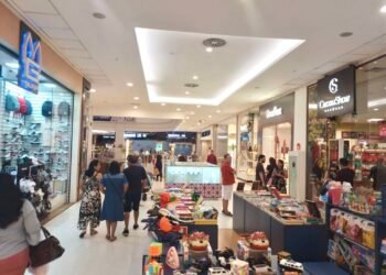 Sexta-feira Santa altera funcionamento do comércio em Manaus; veja o que abre e fecha