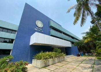 Inscrições para concurso da Ufam com salários de até R$ 6 mil encerram nesta segunda (6)