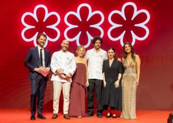 Guia Michelin 2026: Evvai e Tuju, em São Paulo, ganham três estrelas e se tornam primeiros restaurantes da América Latina com o prêmio