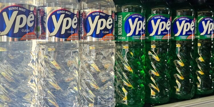 Anvisa determina recolhimento de produtos da Ypê por risco de contaminação; empresa fala em ‘decisão arbitrária’