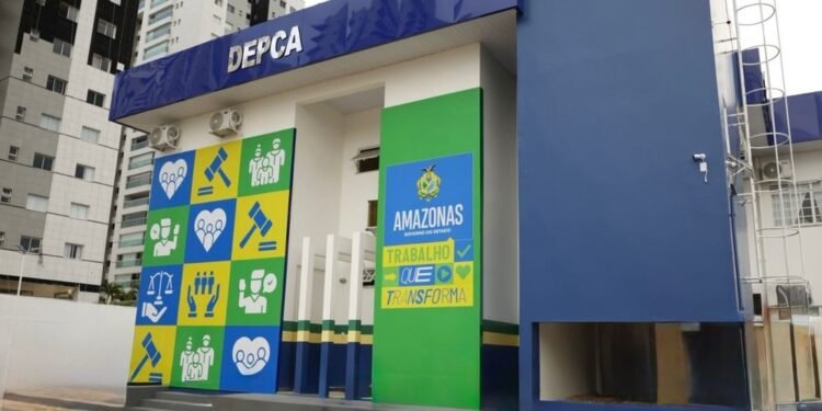 Dono de escolinha de futebol é preso por suspeita de estupro e exploração de alunos em Manaus
