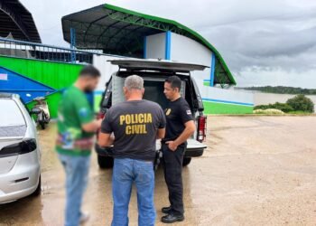 Em Juruá, PC prende homem por descumprimento de medida protetiva contra a filha e a ex-companheira