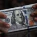 Dólar ganha força após criação de empregos acima dos esperado nos EUA
