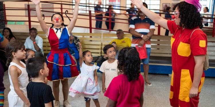 Moradores da zona norte recebem ações de cultura e entretenimento em agenda do Governo Presente