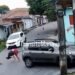 Motociclista e garupa são lançados ao asfalto após colisão com carro em Manaus