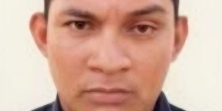 IML tenta localizar familiares de Paulo Sergio Flores da Fonseca, de 38 anos