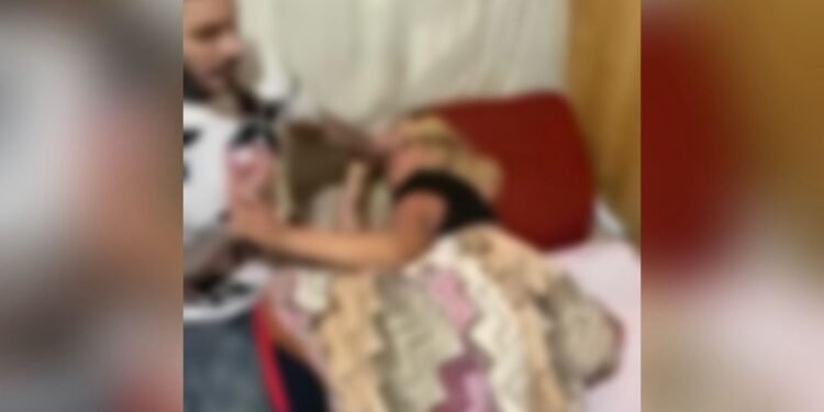 Líder espiritual é preso após vídeos mostrarem agressões contra mulher durante ritual em Santa Catarina