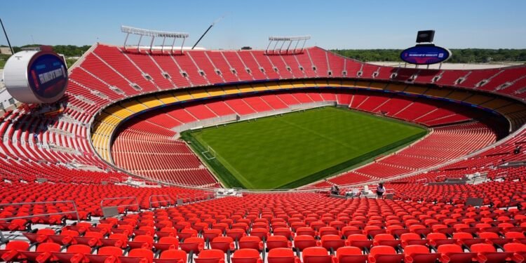 Fifa recua e autoriza torcedores a entrarem com garrafas de água nos estádios