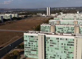 Governo Lula fala sobre ponto facultativo em jogos do Brasil na Copa