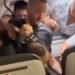 Passageiro tenta abrir porta de avião em pleno voo e acaba amarrado ao assento após causar pânico a bordo