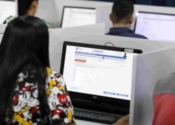 Manaus abre inscrições para Provão Eletrônico do Ensino Fundamental e Médio; veja como participar