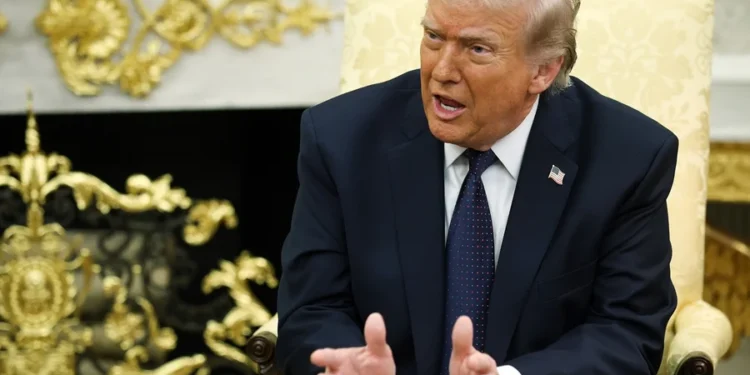 Trump se manifesta após Irã e Israel romperem cessar-fogo de abril