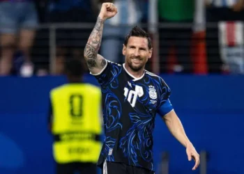 Fifa define uniformes das seleções nas partidas das semifinais da Copa do Mundo; veja