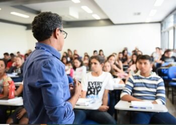 Prouni: prazo para comprovar informações da inscrição acaba hoje (24)