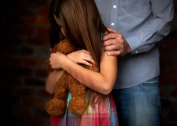 Homem é agredido após abuso sexual contra menina de 12 anos em Manaus