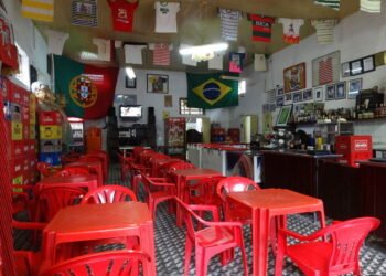 Ameaça ao bar do Armando mobiliza defesa da memória de Manaus