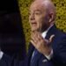 Presidente da Fifa é alvo de denúncia no COI por suposta violação de neutralidade política durante a Copa