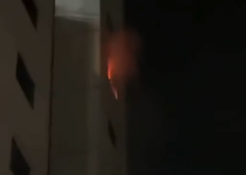 Incêndio em apartamento mobiliza bombeiros e assusta moradores de condomínio na Ponta Negra
