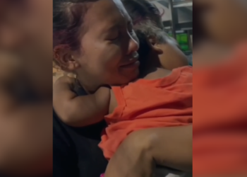 Bebê de 1 ano levada pelo próprio pai é entregue à mãe em Manaus