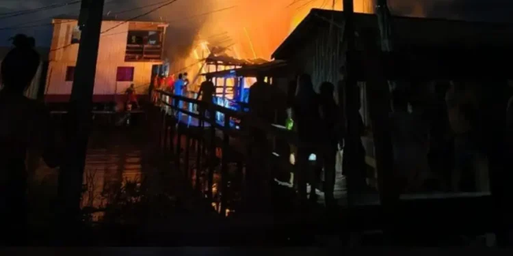 Morre segunda vítima de incêndio devastador no Careiro da Várzea