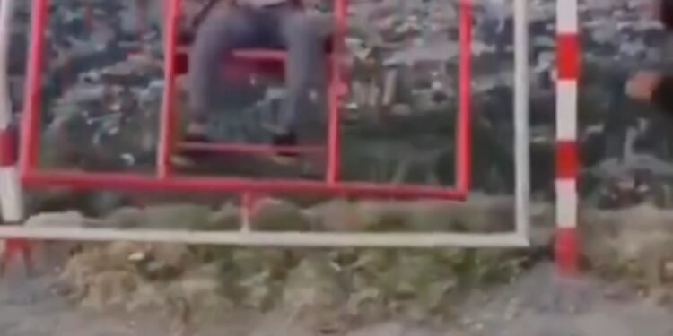 Brinquedo radical cede durante giro e deixa visitante em estado crítico no Peru