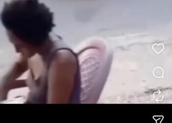 Mulher reage e desarma homem armado durante discussão em via pública