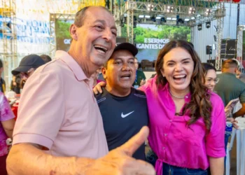 Omar Aziz promete reabrir delegacias 24 horas e convocar aprovados em concursos da segurança no Amazonas