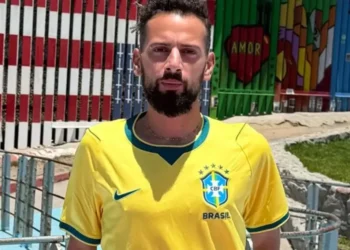 Cartolouco se pronuncia após denúncias de ex-namoradas e faz duras críticas ao Fantástico: “Esconderam a verdade”