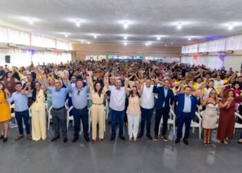 Omar Aziz defende reforço aos Conselhos Tutelares e propõe valorização dos profissionais da infância no Amazonas
