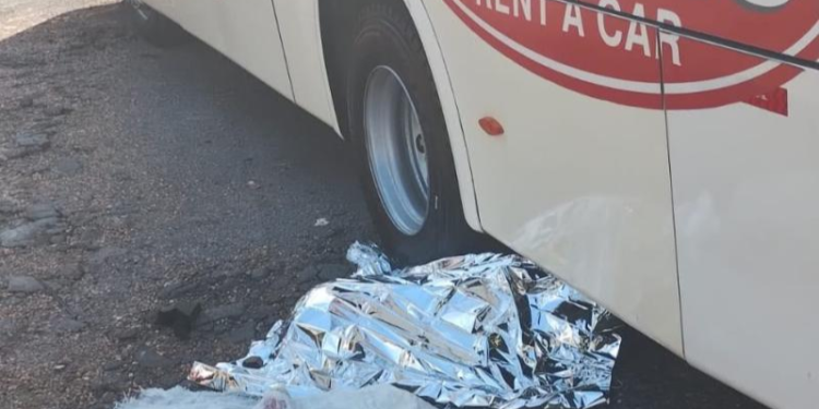 Acidente de trânsito entre ônibus e motocicleta mata casal na BR-174