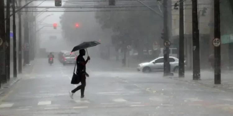 Clima: país enfrenta onda de frio, chuvas e baixa umidade nesta 2ª