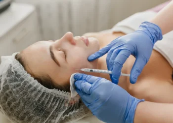 CFO proíbe dentistas de usar PMMA para procedimentos estéticos faciais