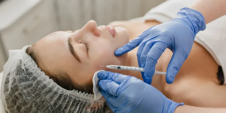 CFO proíbe dentistas de usar PMMA para procedimentos estéticos faciais