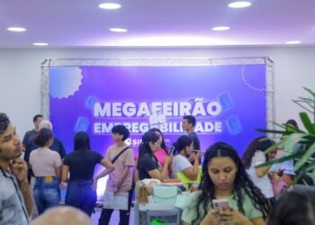Mais de 2 mil vagas de emprego: evento gratuito em Manaus terá feirão, cursos e show de Gabi Melim