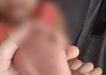 Bebê é encontrado vagando sozinho sob forte calor em condomínio de Manaus; mãe acaba presa