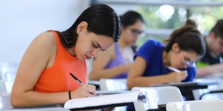 Fies 2026: MEC divulga resultado dos aprovados para o segundo semestre