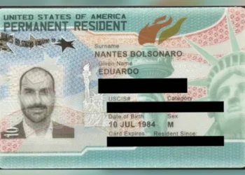 Governo Trump concede green card a Eduardo Bolsonaro
