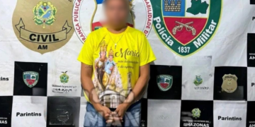 Falsa professora é presa por usar reconhecimento facial para aplicar golpes em idosos no Amazonas
