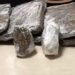 Mulher é presa com mais de 3 quilos de skunk presos ao corpo no Aeroporto de Manaus