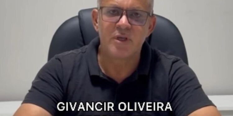 Rodoviários anunciam greve e paralisam circulação de ônibus em Manaus