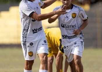 Amazonas atropela o Cliper, faz 6 a 0 e avança à semifinal do Amazonense Sub-20