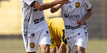 Amazonas atropela o Cliper, faz 6 a 0 e avança à semifinal do Amazonense Sub-20