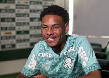 Eduardo Conceição, do Palmeiras, aparece em lista de promessas para a Copa de 2030